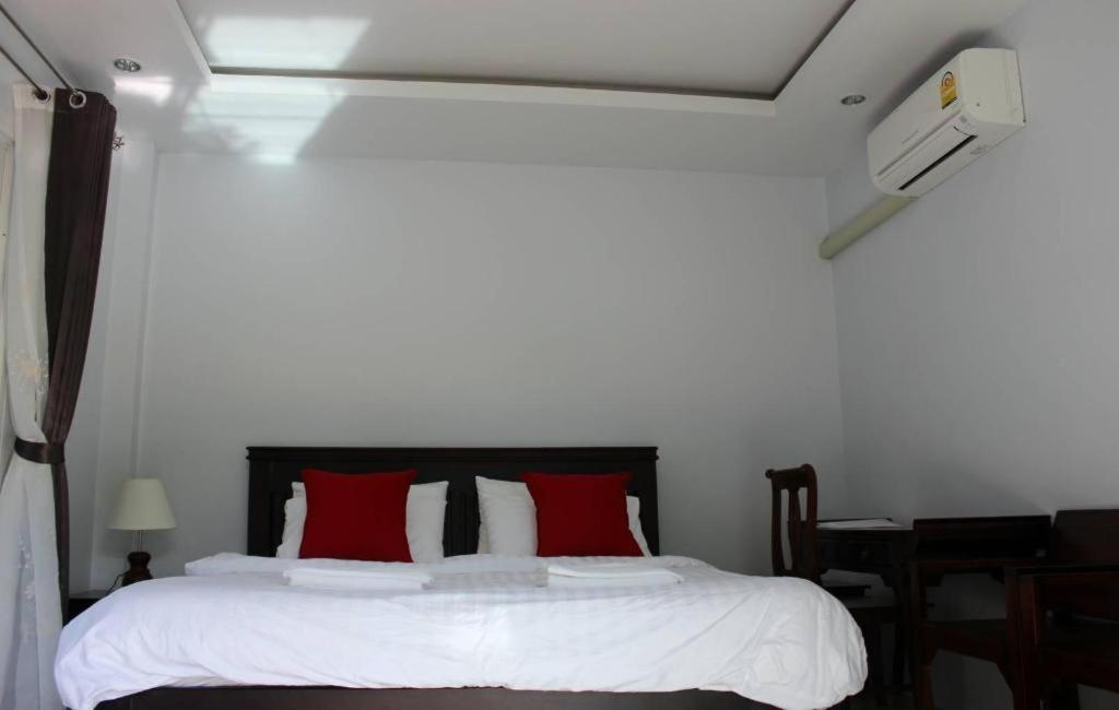Rommai Rimnaam Resort Ranong Exterior foto