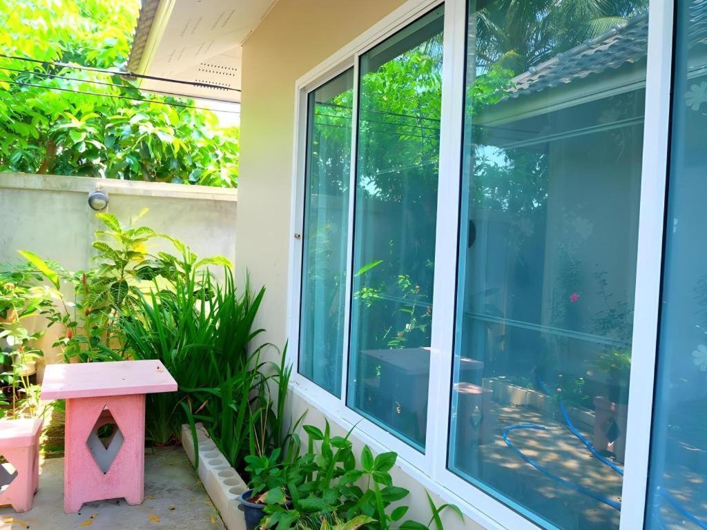 Rommai Rimnaam Resort Ranong Exterior foto
