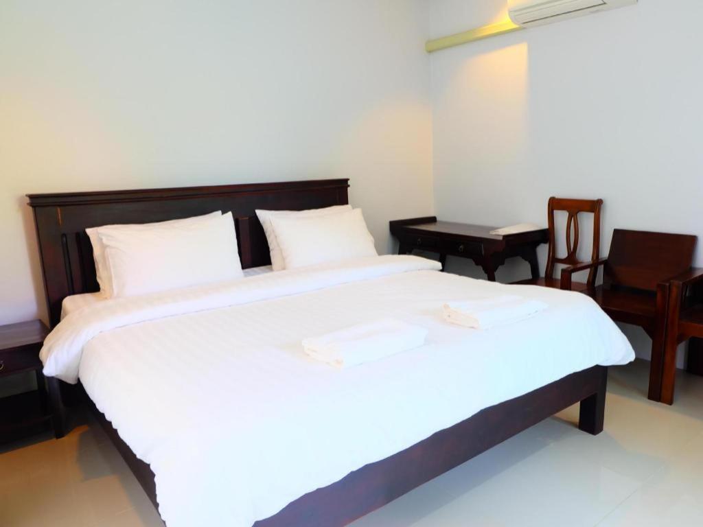 Rommai Rimnaam Resort Ranong Exterior foto